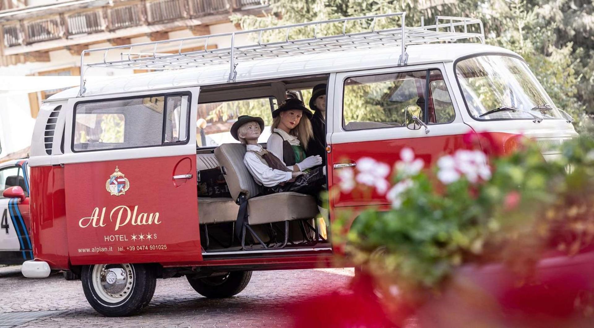 Al Plan, A Mountain Moving Hotel Сан Вигилио ди Маребе Екстериор снимка