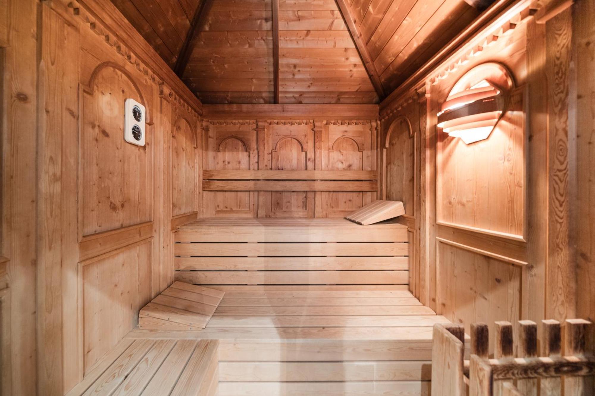 Al Plan, A Mountain Moving Hotel Сан Вигилио ди Маребе Екстериор снимка