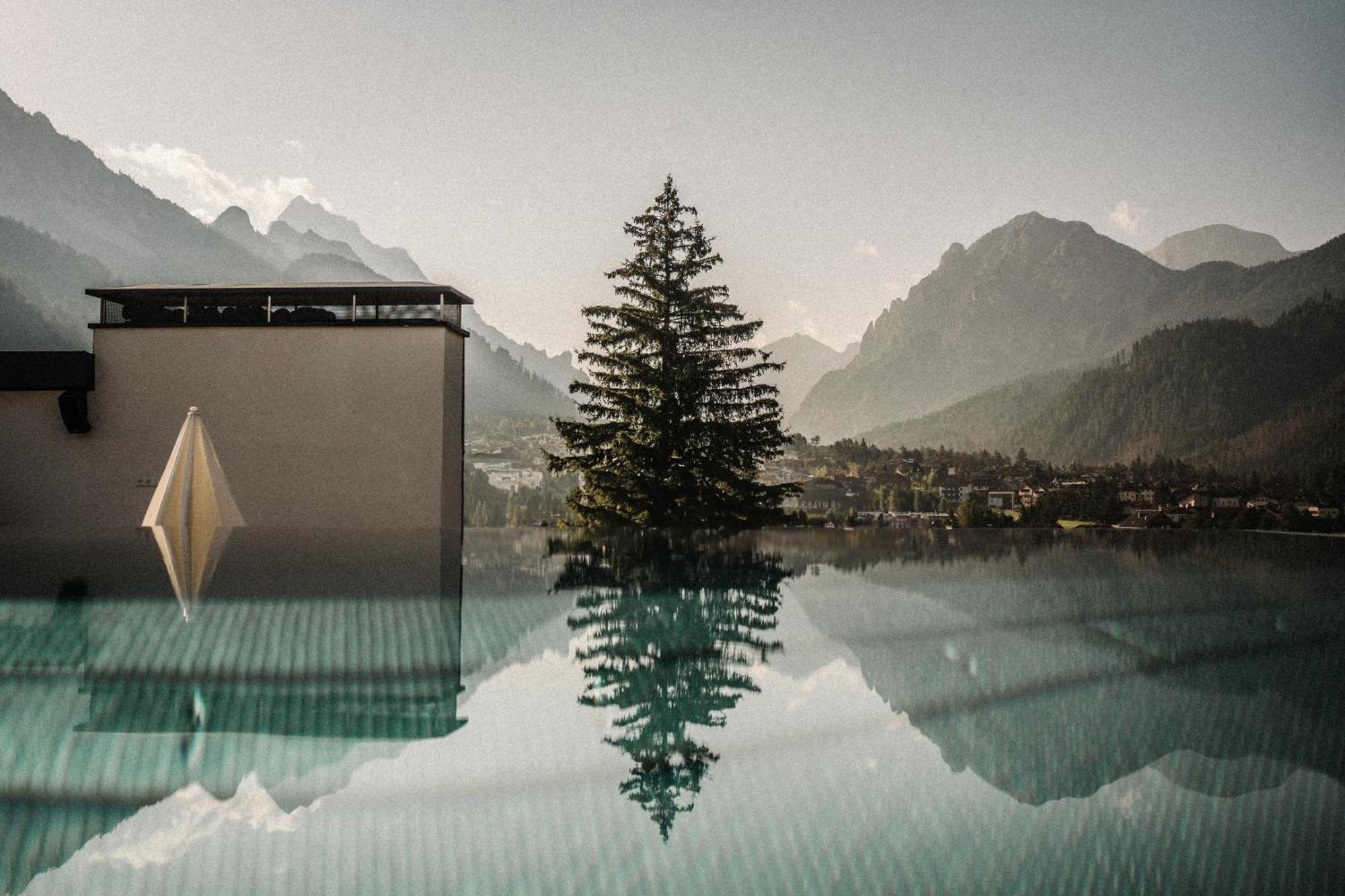 Al Plan, A Mountain Moving Hotel Сан Вигилио ди Маребе Екстериор снимка